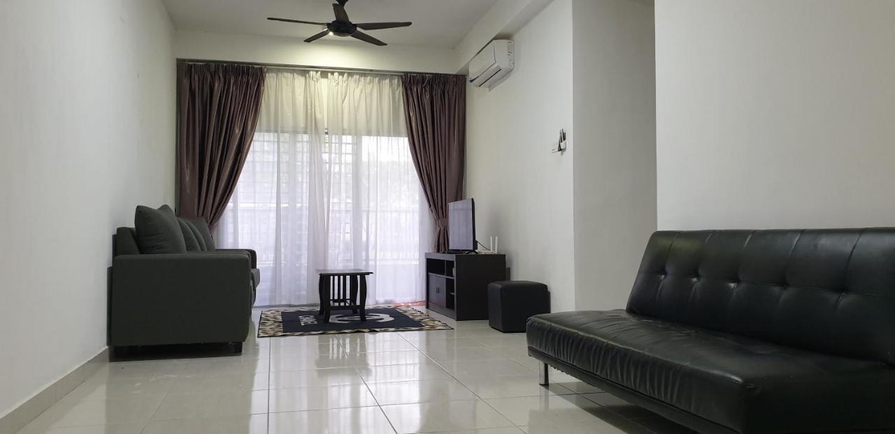 Bsp21 Family Homestay Jenjarum المظهر الخارجي الصورة