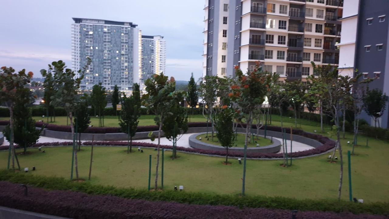 Bsp21 Family Homestay Jenjarum المظهر الخارجي الصورة